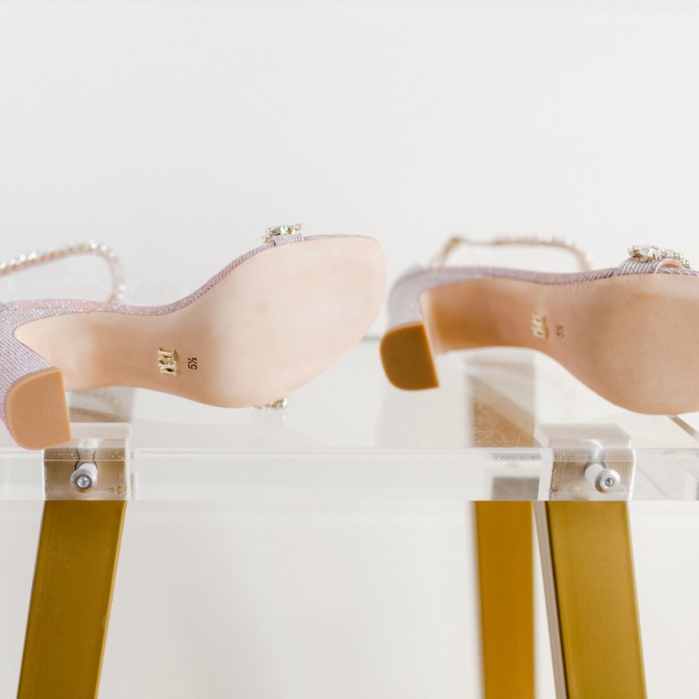 Badgley Mischka Harriet Rose Gold Block Heel Sandals 5.5 New in Box - Picture 11 of 15